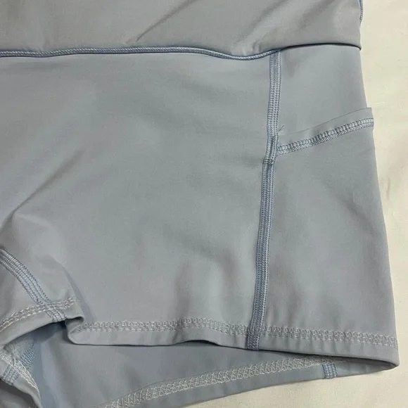 Lululemon Gray Silver Athletic Skort Skirt Short Tennis - Picture 8 of 10